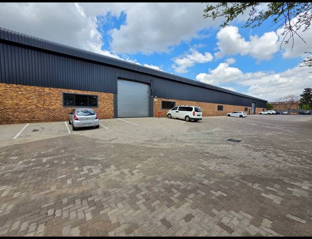 2,700M² FACTORY TO LET IN BENONI SOUTH